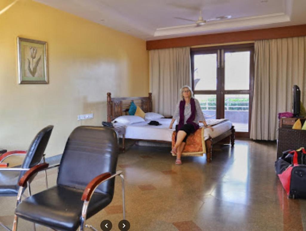 Krishna Heritage Resort Badami Ngoại thất bức ảnh